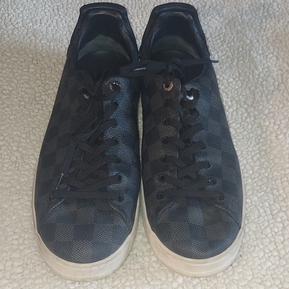 Louis Vuitton men's sneakers - Picture 2 of 11